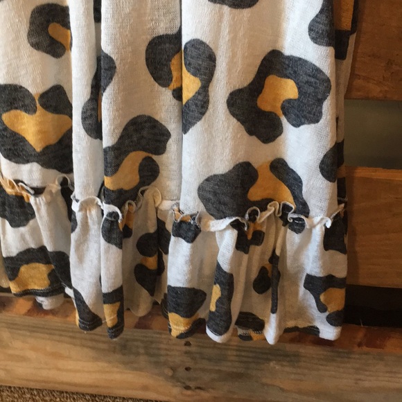 ๐Host Pic Leopard Print Ruffled Dress - Picture 4 of 4